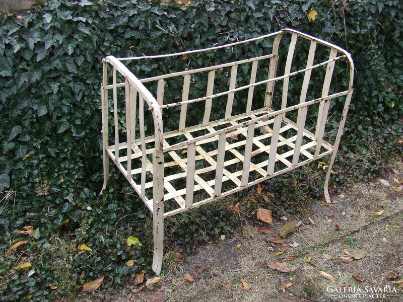 Régi vas ágy gyermek ágy