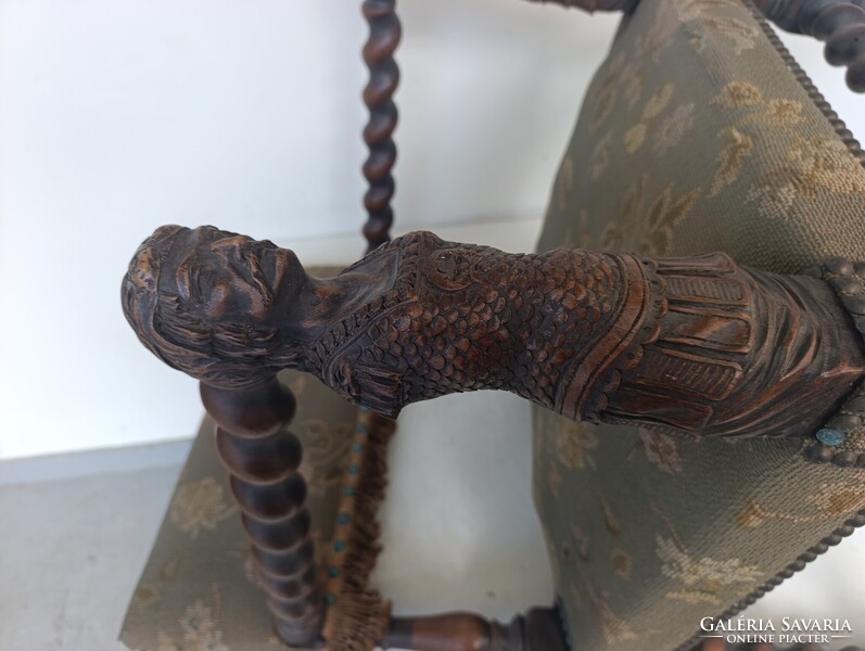 Reneszánsz bútor antik figurális faragott karfás szék kárpitozott díszes csavart lábú 292