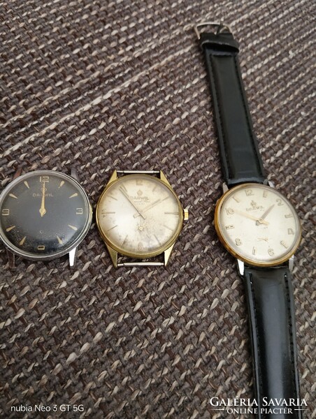 For Sale 3 Damaged Darwil Men's Watches