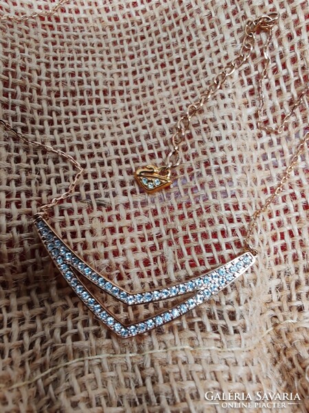 Eredeti Swarovski Alpha Medium nyaklánc (Rozéarany)