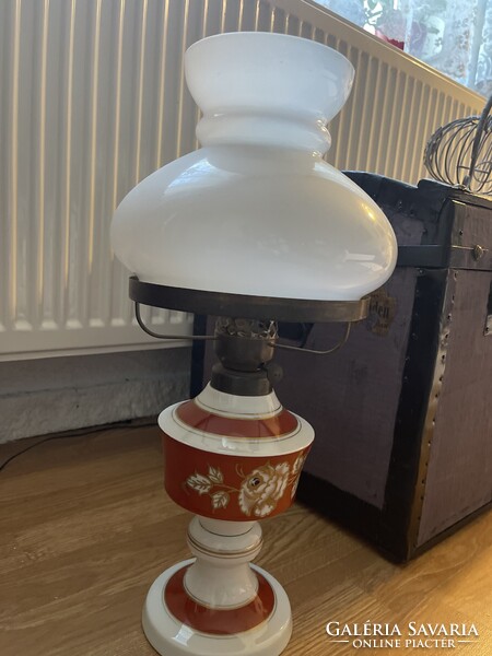 Nagy méretű Német Echt Kobalt porcelán petróleum lámpa.