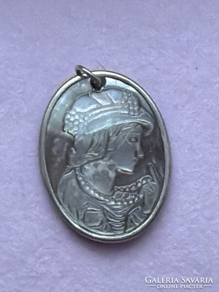 Silver Cameo Pendant, a Special Elegant Beautiful Jewelry