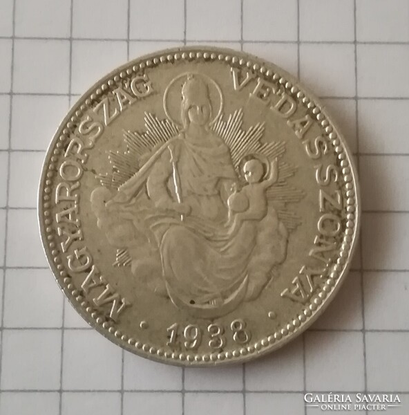 MAGYAROSZÁG VÉDASSZONYA  EZÜST 2 RENGŐ 1938  (VERDEFÉNYES)