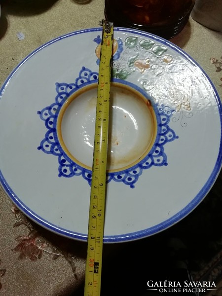 Habán jellegű tányér 99. A képeken látható állapotban van