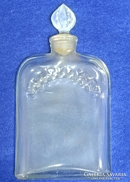 Krasznaja Moszkva (Red Moscow) perfume bottle (USSR) with original glass stopper