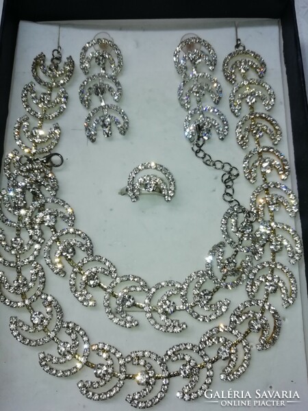 EMPORIA Jewelry Set No. 8 - Continuous Incredible Auctions and Promotions! Take It!