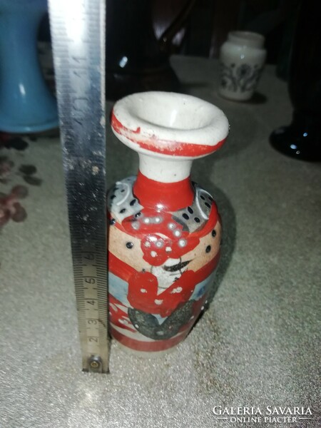 Antique Chinese Vase in the condition shown in the pictures. Promotion Auction Hundreds of Items Take It Away