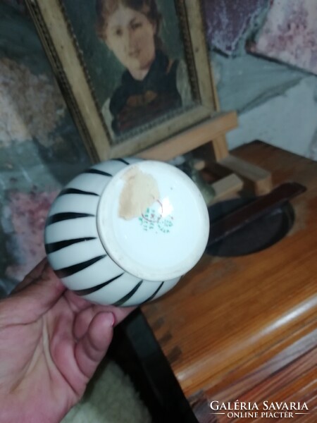 Art Deco Hollóházi Vase, Auction, many items, take yours