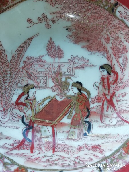 Porcelain Chinese or Japanese in the Condition Shown in the Pictures