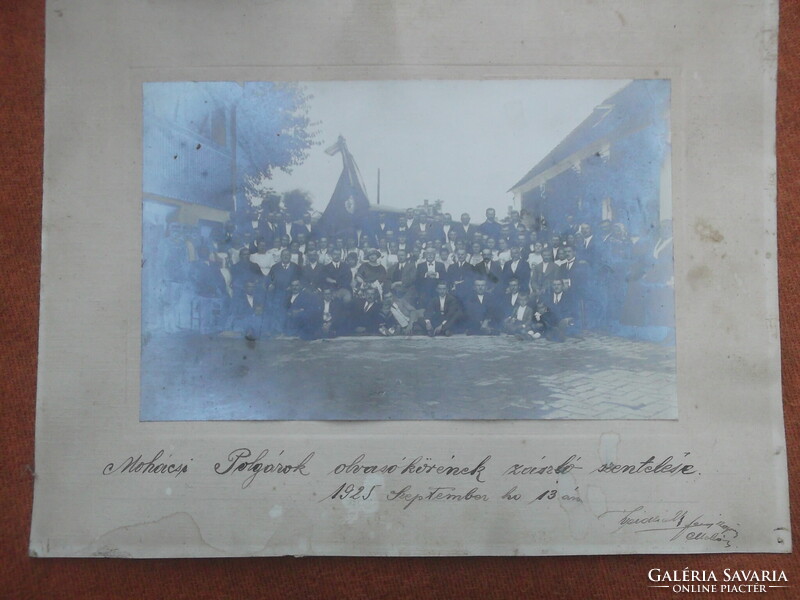 Mohácsi olvasó kőr zászló szentelés. 1925 Szeptember.