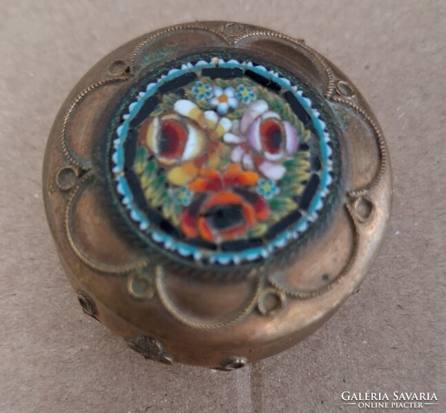 Decorative Old Small Jewelry/Boxed Container