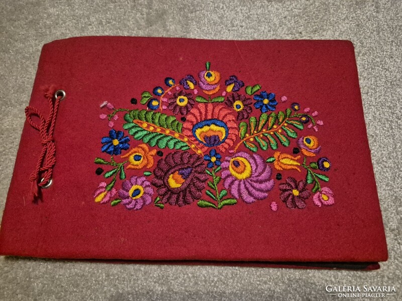 Folk art photo holder