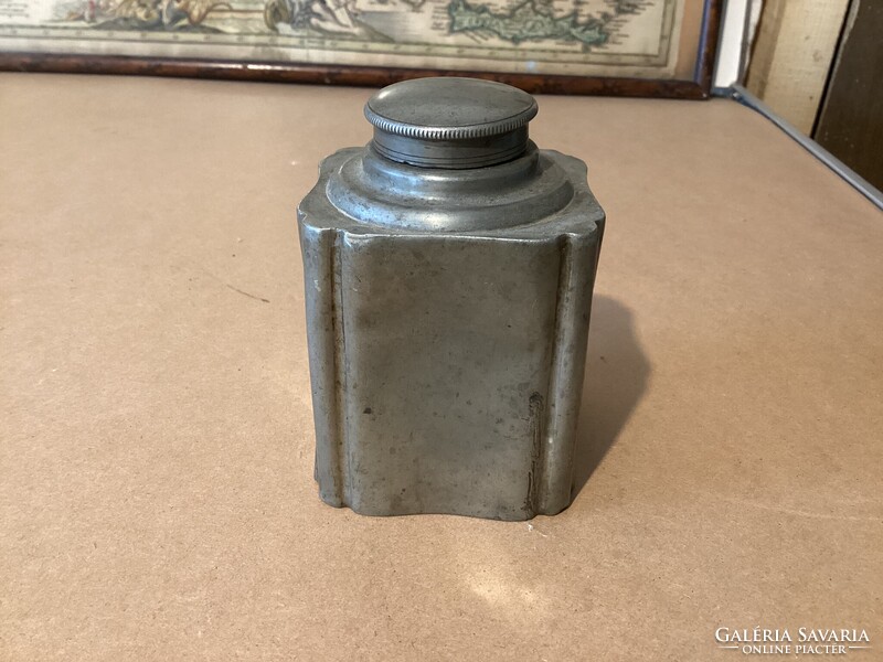 ANTIQUE BRASS GINGER JAR