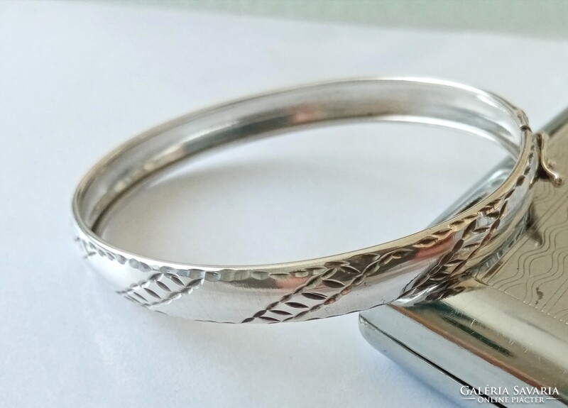 Oval Silver Bracelet