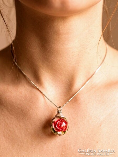 Beautiful Japanese TENSHA Beaded Necklace. The beaded holder is labeled 