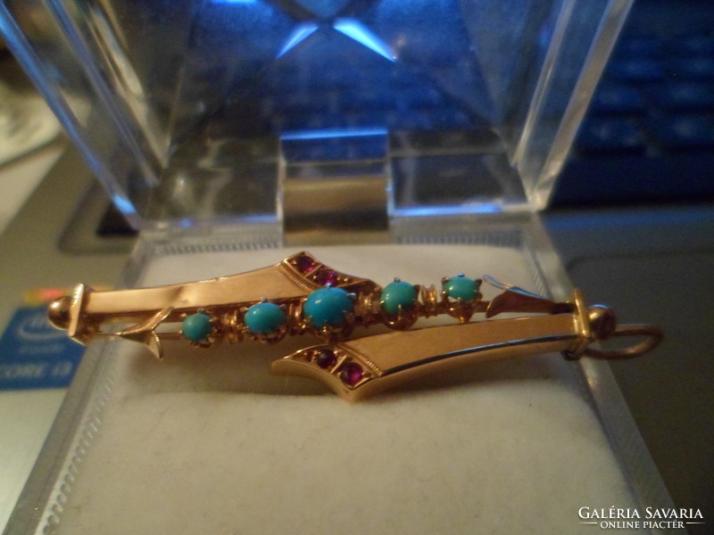 Antique Gold Pendant / Turquoise, Ruby