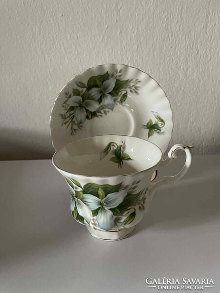 Royal Albert 