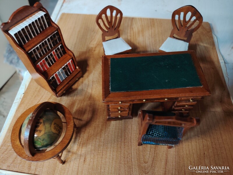 Viktoriànus dolgozó szoba szett miniatűr baba bútor